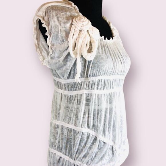 NWT Ryu Sheer White Rosette Ruched Tunic Top Size M - Picture 2 of 8